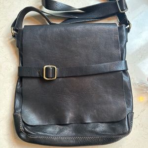 Campomaggi purse black